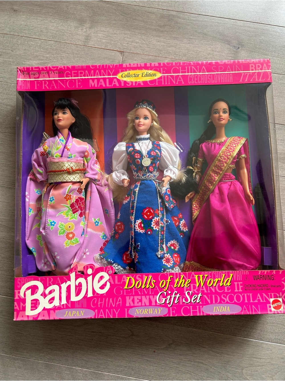 Dolls Of The World Barbie Doll Gift Set - Japan, Norway, And India